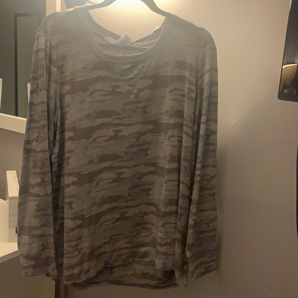 Long sleeve army print